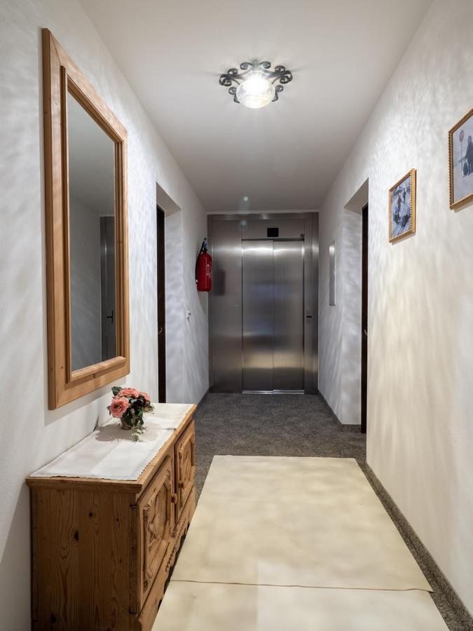 Brandtnerhof Betriebe Aparthotel Waidring Buitenkant foto